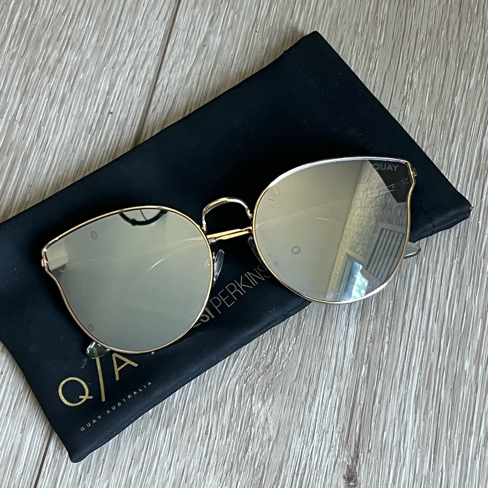 Quay Australia Metallic Sunglasses 🕶️